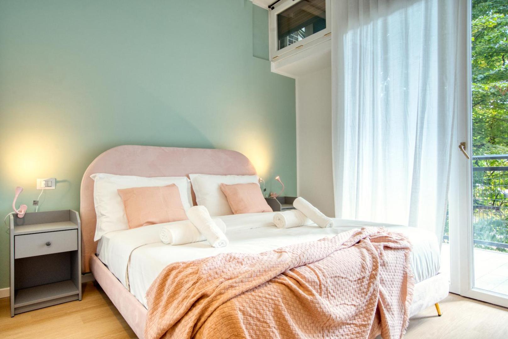 Gasthuis Italianflat - Elegant With Balcony In Navigli *